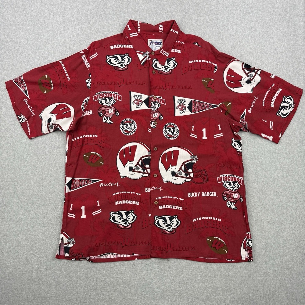 Reyn‎ Spooner Shirt Mens 2XL Red Bucky Wisconsin Badgers Button Up Short Sleeve